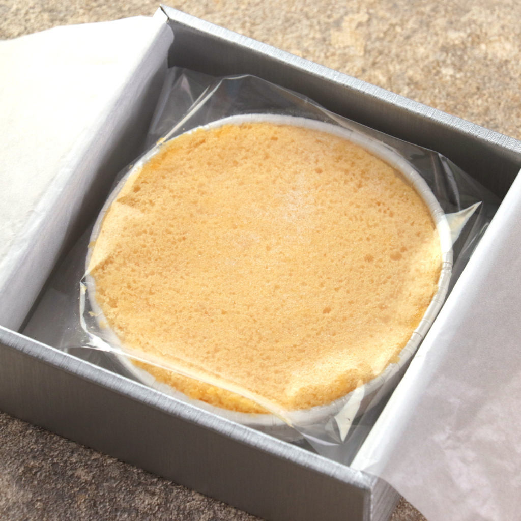 Zaku - Sake Lees Cheesecake by Sake brewer Selected at Ise-Shima Summit